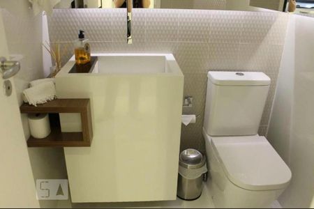 Lavabo de apartamento para alugar com 1 quarto, 78m² em Vila Nova Conceição, São Paulo