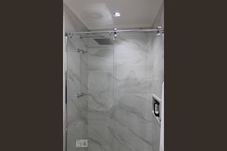 Banheiro de apartamento para alugar com 1 quarto, 78m² em Vila Nova Conceição, São Paulo