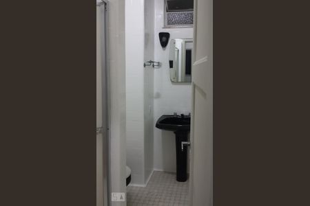 Banheiro de apartamento para alugar com 3 quartos, 103m² em Tijuca, Rio de Janeiro