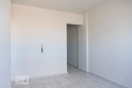 Apartamento para alugar com 80m², 3 quartos e 1 vagaSala