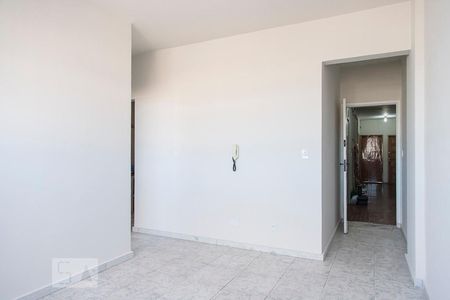 Apartamento para alugar com 80m², 3 quartos e 1 vagaSala