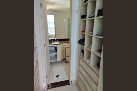 Banheiro da Suíte 2 de apartamento à venda com 3 quartos, 122m² em Vila Regente Feijó, São Paulo