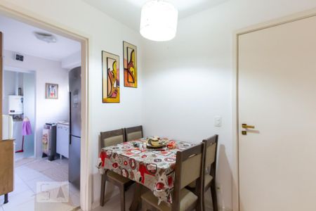 Sala de apartamento para alugar com 2 quartos, 51m² em Paraisópolis, São Paulo