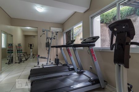 Apartamento à venda com 101m², 3 quartos e 2 vagasÁrea comum - Academia