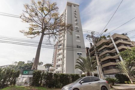 Apartamento à venda com 101m², 3 quartos e 2 vagasFachada
