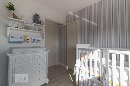 Apartamento à venda com 101m², 3 quartos e 2 vagasDormitório 2