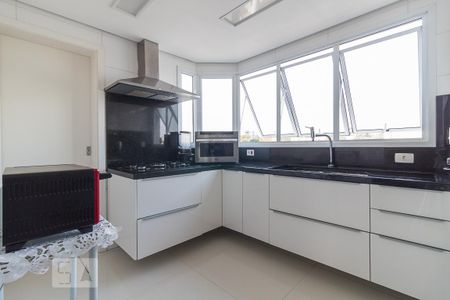 Apartamento à venda com 101m², 3 quartos e 2 vagasCozinha