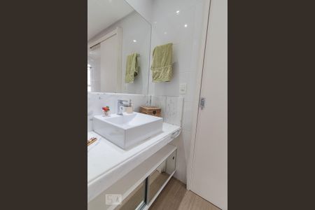 Apartamento à venda com 101m², 3 quartos e 2 vagasBanheiro