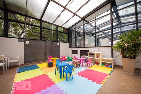 Apartamento à venda com 36m², 1 quarto e sem vagaÁrea Comum - Playground