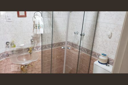 Apartamento à venda com 77m², 3 quartos e sem vagaBanheiro