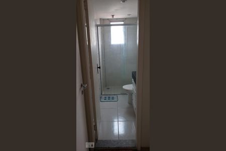 Apartamento à venda com 77m², 3 quartos e sem vagaBanheiro