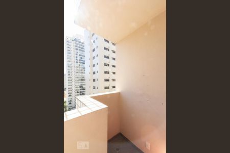 Varanda de apartamento para alugar com 1 quarto, 45m² em Moema, São Paulo