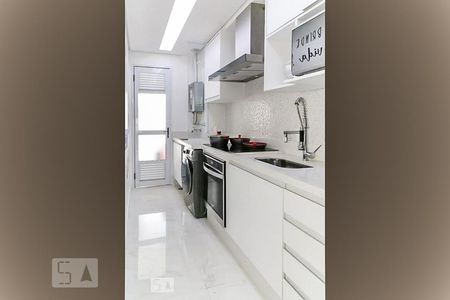 Apartamento à venda com 80m², 2 quartos e 2 vagas Apartamento à venda com 80m², 2 quartos e 2 vagasCozinha