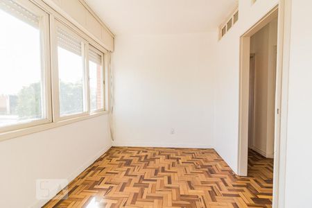 Dormitório de apartamento à venda com 1 quarto, 34m² em Partenon, Porto Alegre