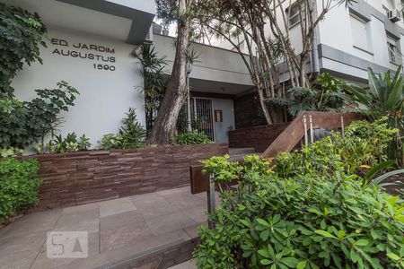 Apartamento para alugar com 88m², 2 quartos e sem vaga Apartamento para alugar com 88m², 2 quartos e sem vagaFachada