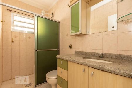 Casa à venda com 140m², 3 quartos e 2 vagasBanheiro 2