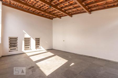 Casa à venda com 140m², 3 quartos e 2 vagasGaragem 