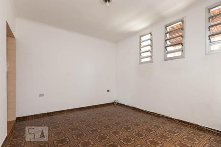 Sala de casa à venda com 3 quartos, 140m² em Vila Carmosina, São Paulo