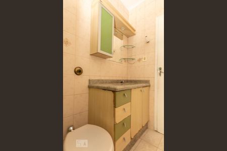 Casa à venda com 140m², 3 quartos e 2 vagasBanheiro 2