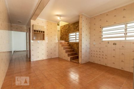 Casa à venda com 140m², 3 quartos e 2 vagasCopa