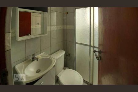 Banheiro de apartamento para alugar com 2 quartos, 54m² em Vila Sílvia, São Paulo