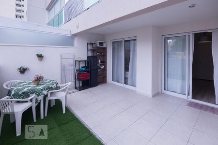 Apartamento para alugar com 45m², 1 quarto e 1 vagaVaranda