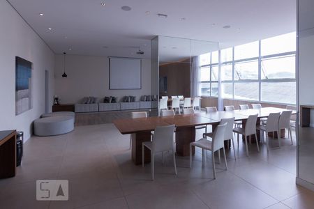 Apartamento para alugar com 45m², 1 quarto e 1 vagaSalão de Festas