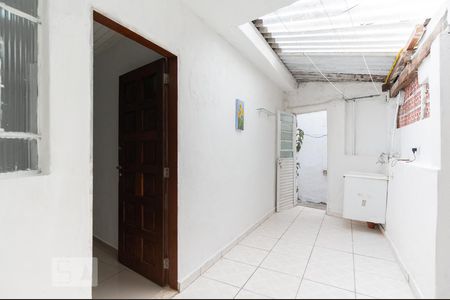 Casa para alugar com 60m², 2 quartos e sem vagaÁrea de Serviço