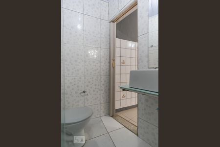 Casa para alugar com 60m², 2 quartos e sem vagaBanheiro