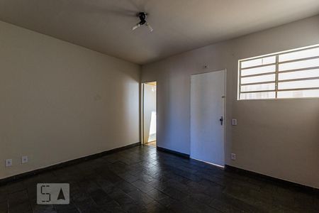 Sala de apartamento para alugar com 1 quarto, 42m² em Centro, Campinas