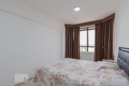 Quarto da suíte de apartamento à venda com 1 quarto, 47m² em Centro, Campinas