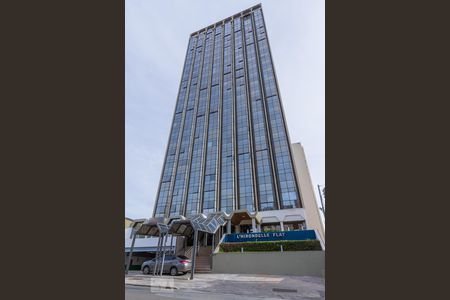 Apartamento à venda com 47m², 1 quarto e 1 vagaFachada