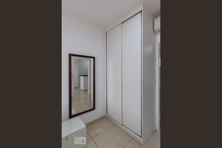 Apartamento à venda com 47m², 1 quarto e 1 vagaQuarto da suíte