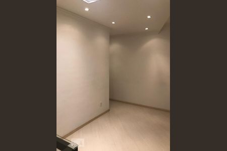 Sala de apartamento para alugar com 3 quartos, 63m² em Vila Amélia, São Paulo