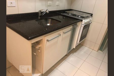Apartamento para alugar com 63m², 3 quartos e sem vagaCozinha