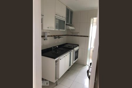 Apartamento para alugar com 63m², 3 quartos e sem vagaCozinha