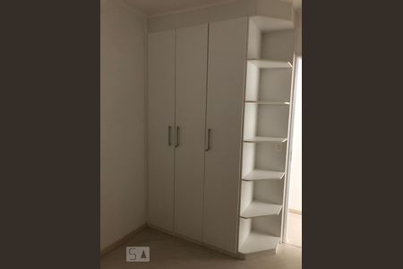 Apartamento para alugar com 63m², 3 quartos e sem vagaQuarto