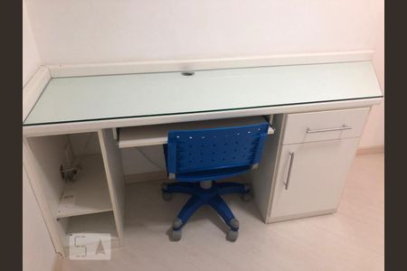 Apartamento para alugar com 63m², 3 quartos e sem vagaQuarto