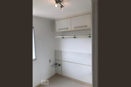 Apartamento para alugar com 63m², 3 quartos e sem vagaQuarto