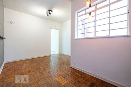 Sala de casa à venda com 2 quartos, 75m² em Jardim Paulista, São Paulo
