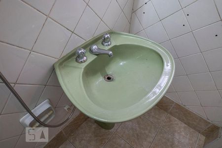 Suíte - Banheiro de casa à venda com 2 quartos, 75m² em Jardim Paulista, São Paulo