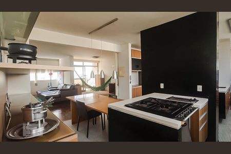 Cozinha de apartamento à venda com 3 quartos, 203m² em Consolação, São Paulo
