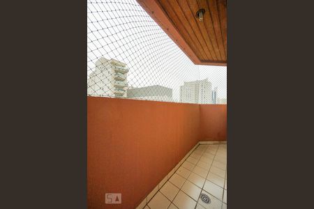Apartamento para alugar com 100m², 3 quartos e 2 vagas Apartamento para alugar com 100m², 3 quartos e 2 vagasVaranda suíte 01