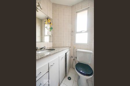 Apartamento para alugar com 100m², 3 quartos e 2 vagas Apartamento para alugar com 100m², 3 quartos e 2 vagasBanheiro suíte 01