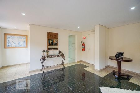 Apartamento para alugar com 100m², 3 quartos e 2 vagas Apartamento para alugar com 100m², 3 quartos e 2 vagasHall social