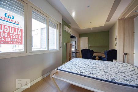 Quarto  de apartamento para alugar com 1 quarto, 35m² em Vila Ipiranga, Porto Alegre