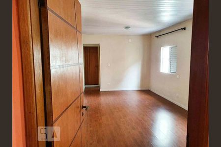 Casa à venda com 250m², 3 quartos e 2 vagas Casa à venda com 250m², 3 quartos e 2 vagasQuarto 2