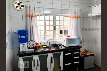 Cozinha de casa à venda com 3 quartos, 250m² em Taboão, Diadema