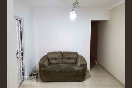 Sala de Estar de casa à venda com 3 quartos, 250m² em Taboão, Diadema