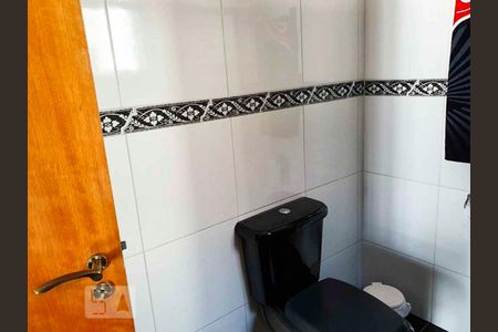 Casa à venda com 250m², 3 quartos e 2 vagas Casa à venda com 250m², 3 quartos e 2 vagasQuarto 3